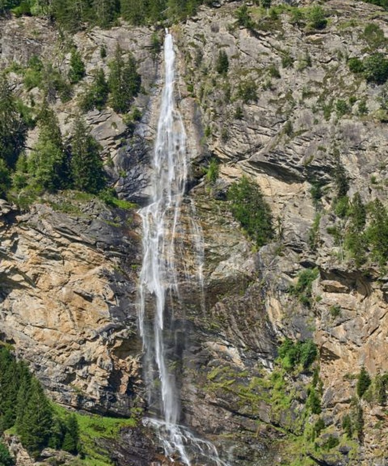 Large (A7400133_web)