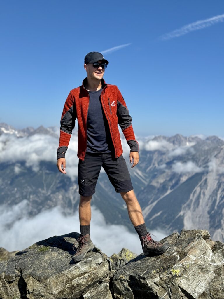 Wanderweg alpine Berglandschaft