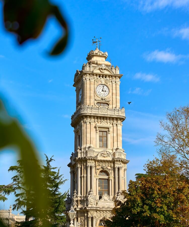 The best travel destinations in spring 2025 · Image 11