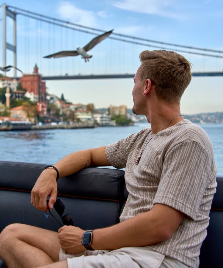 The best travel destinations in spring 2025 · Image 16