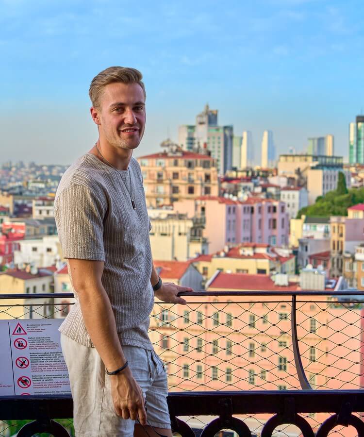 The best travel destinations in spring 2025 · Image 7