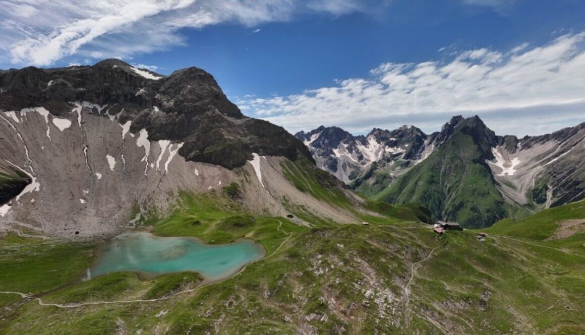 Crossing the Alps E5 – From Oberstdorf to Merano with drone & backpack - Photo Max Haase Travel