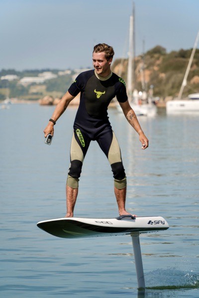 Max Haase Foil Surfing