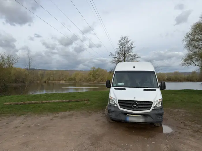 Mercedes Sprinter camper on the banks of the Weser